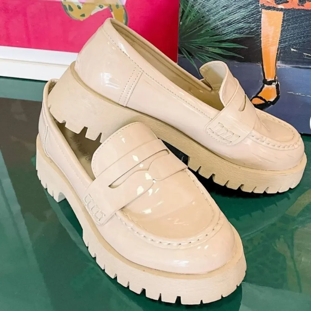 BRAND NEW BAMBOO HUTCH THICK SOLED PLATFORM LOAFERS